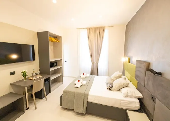 Гостьовий будинок Flori 4*